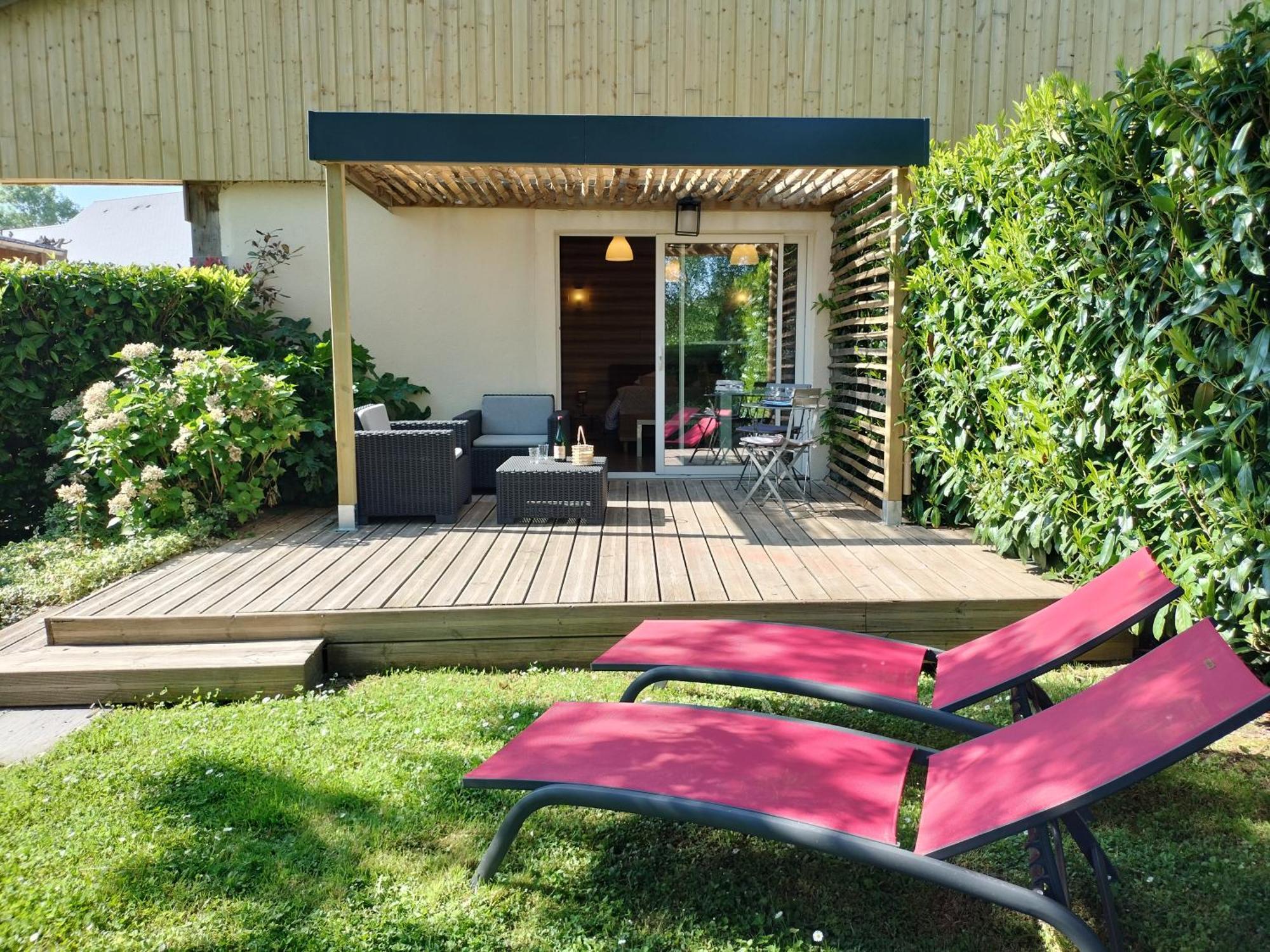 Le Clos Des Pommiers Bed & Breakfast 3*